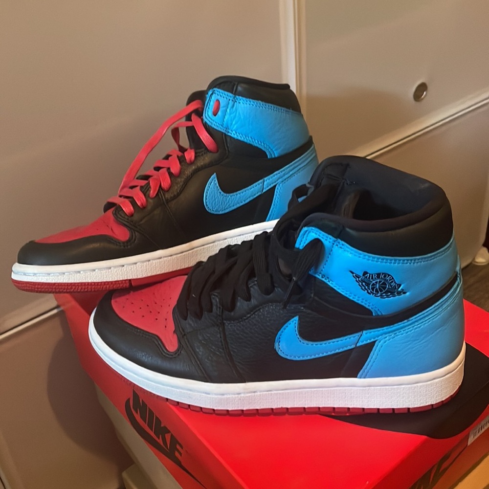 Jordan 1 - Picture 2 of 5